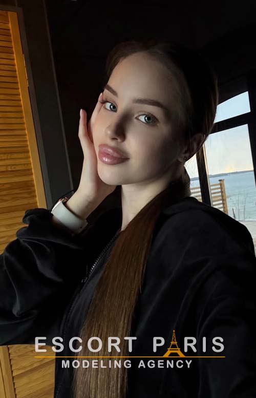 paris premium escort, paris premium escorts, paris luxury escort, luxury paris escort, service de escorte vip à paris, 