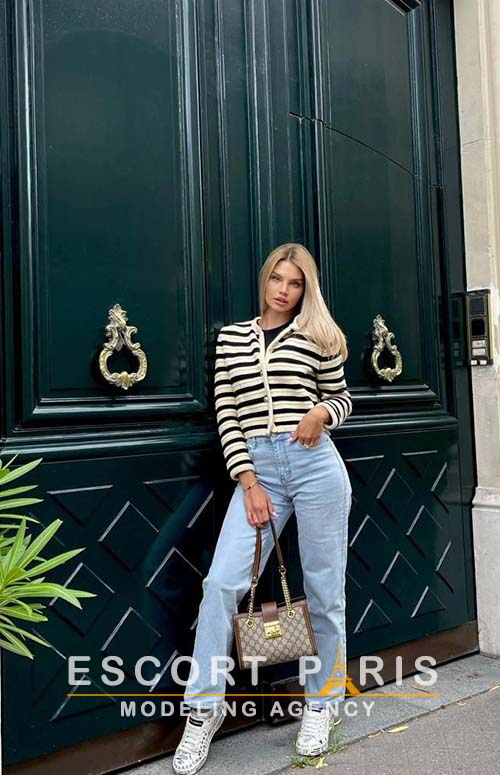 paris elite escort, vip escort paris, paris vip escorts, vip escorts in paris, luxury paris escorts, VIP Escort à Paris