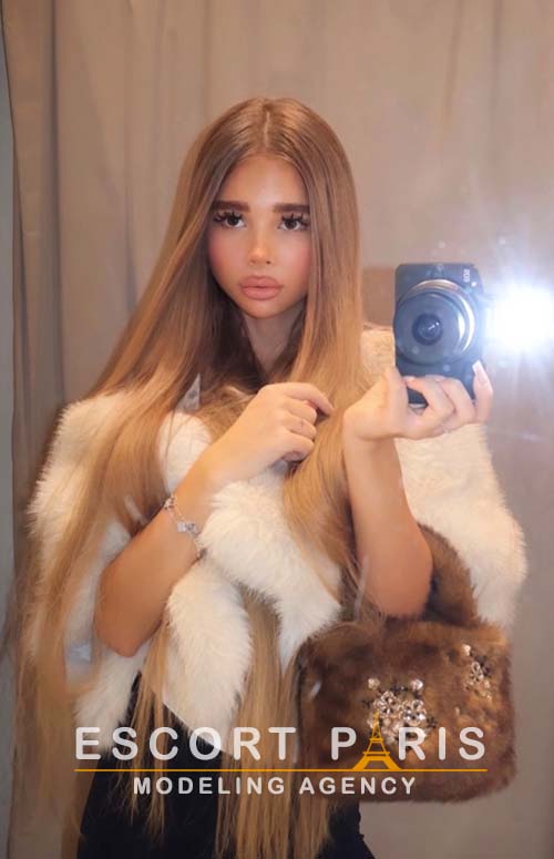 vip escort paris, paris vip escorts, vip paris escort, vip escorts in paris, VIP escort agency in Paris
